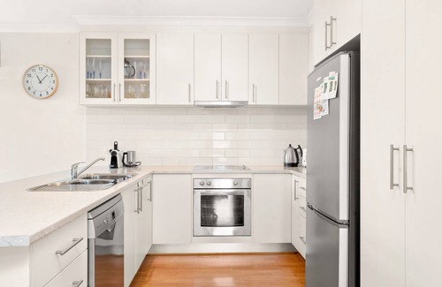 Sunderland Bay House | Island Gem in Sunderland Bay