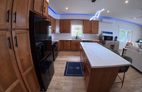 Cole Bay Condo | Island Life, Spacious Ocean-side Living - 2 or 3 Bedroom condo in Pelican Key