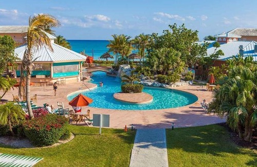 Williams Town Resort | Island Seas Resort