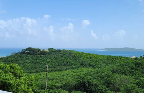 Estate Green Cay Apartment | Island Views close to beaches, shopping and restaraunts