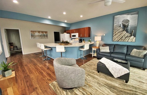 St Ignace Apartment | Islands View Condo- Waterfront