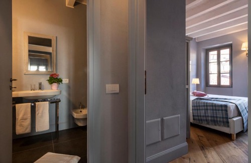 Carciano Apartment | Isola Bella Apartments, Suite