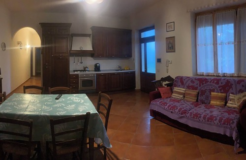 Chiusdino Villa | apartment/flat - Chiusdino localita montecapinoHouse with garden
