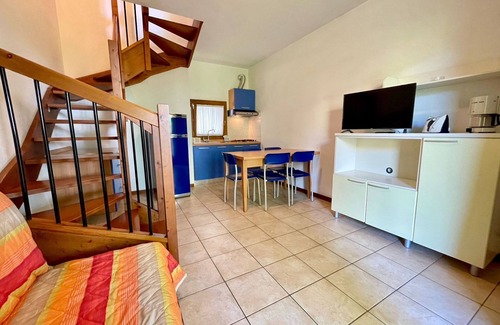 Torre di Fine Apartment | Holiday house with shared pool