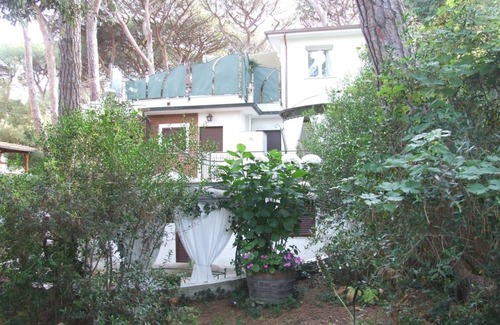 Marina di Castagneto Carducci Apartment | 100 m² Apartment ∙ 3 bedrooms ∙ 8 guests
