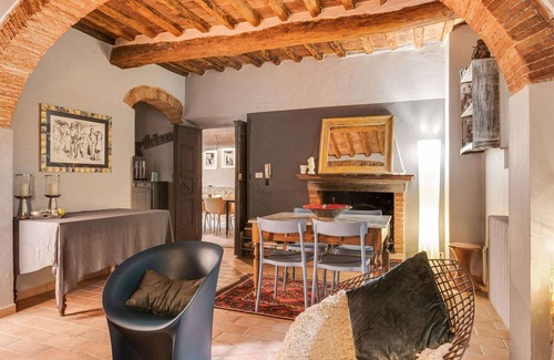 San Giuliano Terme House | Tuscan Holiday Home in Molina di Quosa with Pool