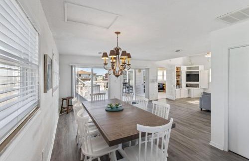 Sea Retreat House | It's A Vibe