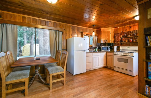 Bayfield Cabin | It's time for fall colors, stay in this cabin in the woods.