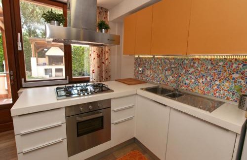 San Valentino In Abruzzo House | Mansion in San Valentino with Pool