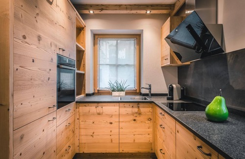 Mareo House | Holiday home for six people with private SPA area