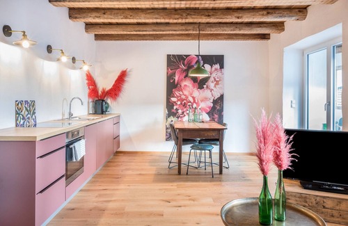 Tramin Apartment | Apartment "Eichhof Thymian" with Private Covered Terrace, Shared Garden & Wi-Fi