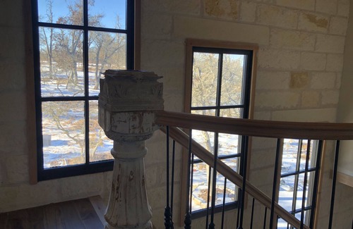 Fredericksburg Villa | Italian 2BR Villa settled in Wine Country Fredericksburg