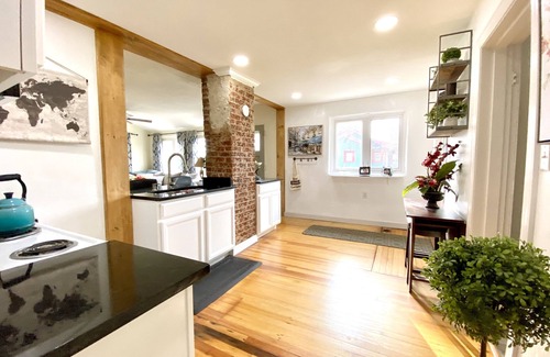 Englewood House | Italian Cottage; A part of the Uptown Collective