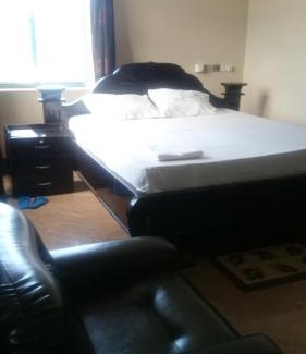 Mwananyamala Bed & Breakfast | Itetemia Royal Inn