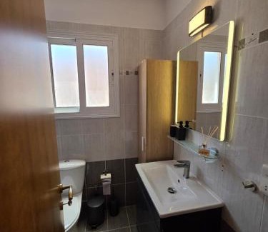 Universal Apartment | Ithaki Garden Cozy 1BR Apartment Universal