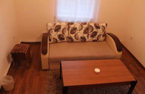 Arabkir House | It’s a beautiful house in Orbeli street one bedroom house with small living room sharing kitchen and bathroom with garden and car parking