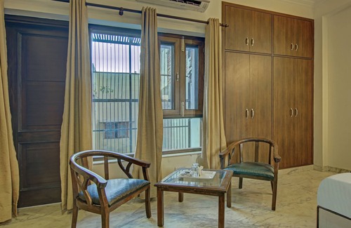 Noida Hotel | Itsy Hotels Swastika Inn Sector 26