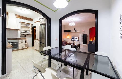 Playa Honda House | ITY HOUSE - Great Villa 2 min from the beach. Private swimming pool. 5Bd, 6Bth.