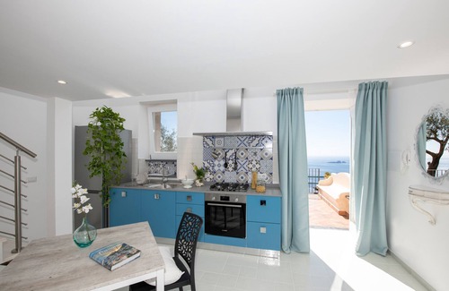 Montepertuso House | Ivi house with private pool sea view