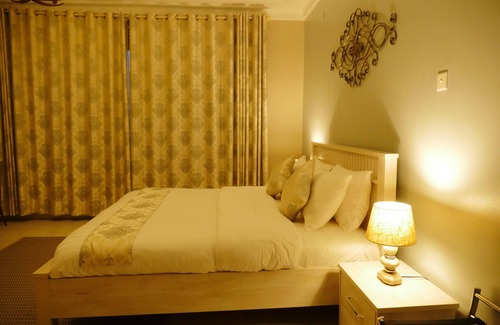 Muyenga Hotel | Ivory Castle Boutique Hotel