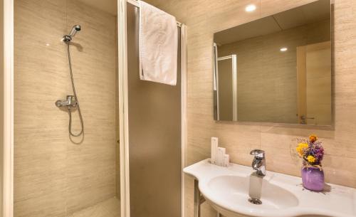 Barco De Avila Hotel | Izan Puerta de Gredos