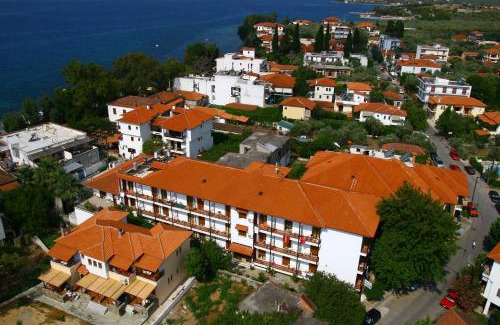 Kala Nera Hotel | IZEΛA Hotel