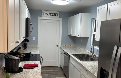 Griffin House | J&A's Hideaway