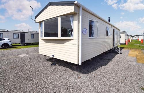 Morecambe House | J And M Retreat