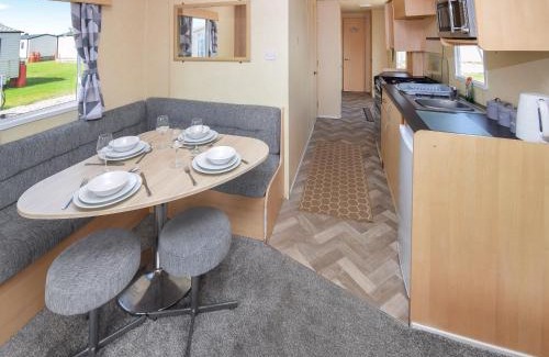 Morecambe House | J And M Retreat