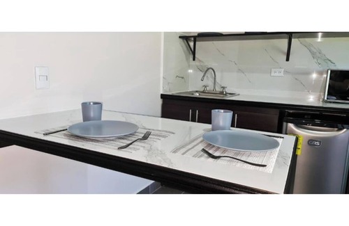 Jaco Hotel | Jacó 6-Bedroom Oasis – Pool, Tropical Vibes & Easy Walk Everywhere