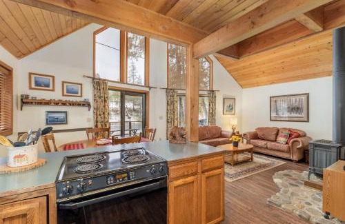 Leavenworth Cabin | Jack's Cabin by NW Comfy Cabins