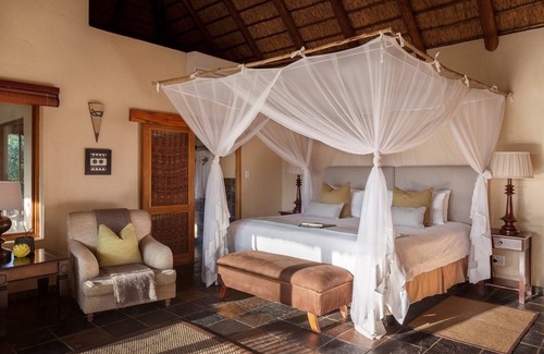 Thorny Bush Game Reserve Cabin | Jackalberry Lodge