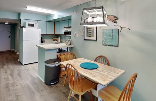 Jacksonville Beach Apartment | Jacksonville Beachdrifter 202 - Beach View