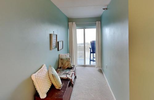Jacksonville Beach Apartment | Jacksonville Beachdrifter 202 - Beach View