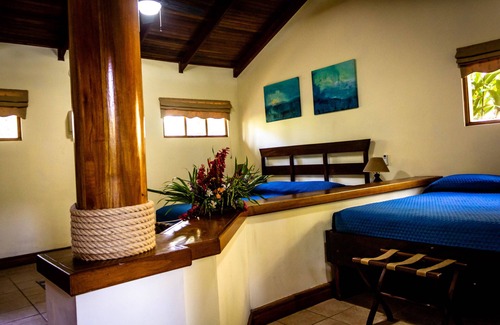 Quebrada Seca Hotel | Jaco Hotel Docelunas