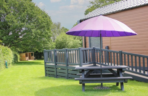 Church Stoke Cottage | JACOB'S MEADOW POD 2, pet friendly, with a garden in Chirbury