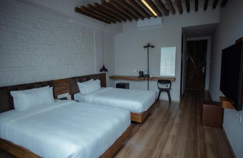 Pokhara Hotel | Jade City Hotel