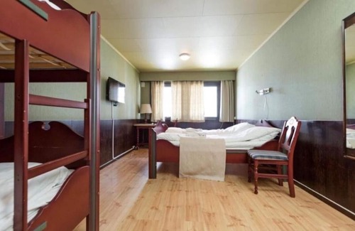 Kvam Hotel | Jafs Sinclair