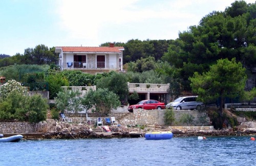 Necujam Apartment | Jagoda - next to the sea: A1 (2+2) - Necujam