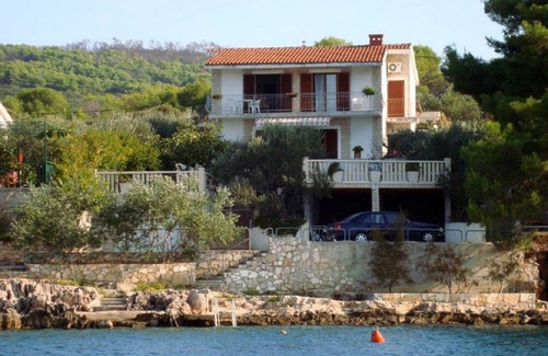 Necujam Apartment | Jagoda - next to the sea: A1 (2+2) - Necujam