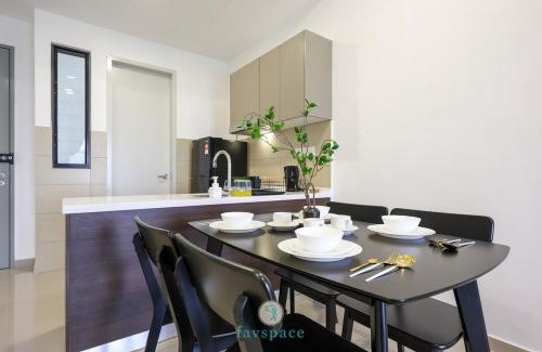 Puchong Apartment | Jalan Puchong - 3B2B - 7 pax - 7 min to AEON BiG & Train