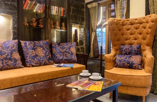 Paud Villa | Jalanta Stays - Jalanta 12BHK Lake view