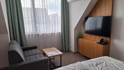 Liptovsky Mikulas Apartment | Jane's Resort Studio by Tatralandia & Lake