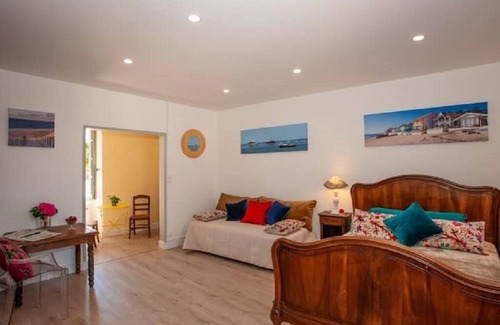 Saint-Emilion Apartment | Jardin des Ursulines Centre Saint-émilion, T1 50m2