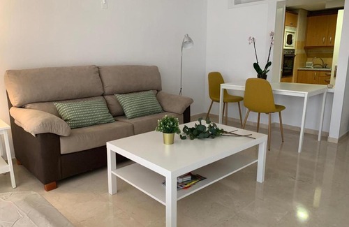 Golden Mile Apartment | Jardines del Mar 525