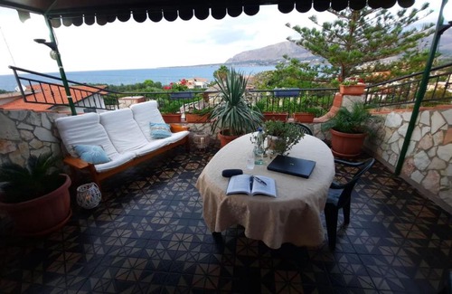 Trappeto Apartment | Jasmine House Attic