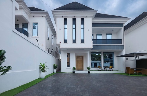 Lagos House | Javes Luxury Residences