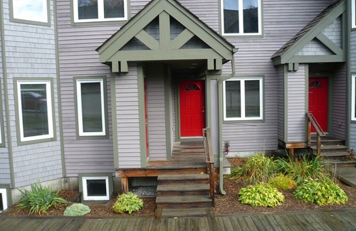 North Troy Apartment | Jay Peak Village 2 bedroom ski-in, ski-out condominium