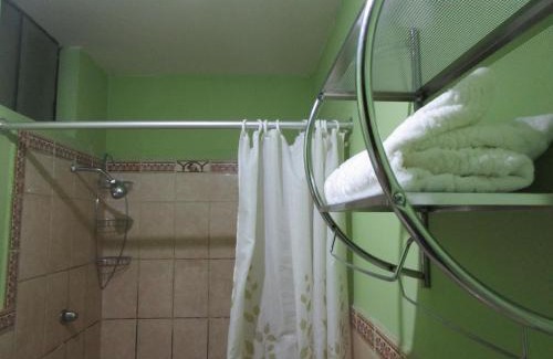 San Juan de Miraflores House | jazmines point