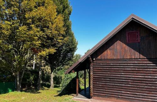 Sisak House | Jazvenik Hill House